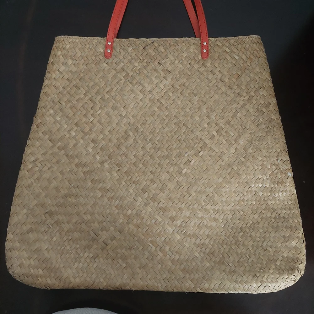 Kate Spade RARE NWT 57/100 made. Pink Butterflies Woven Straw Tote. - Picture 8 of 10